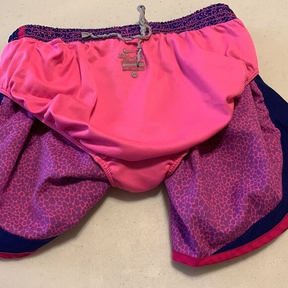 Nike dry fit Size XS athletic shorts with built in panty. Color is navy and pink - Picture 4 of 7